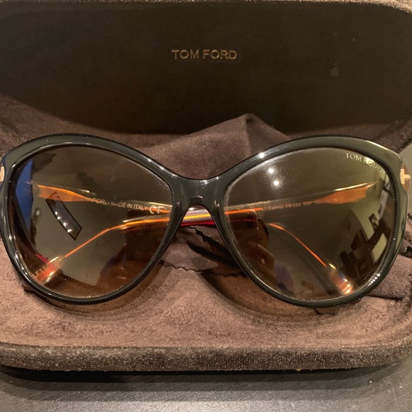 Tom Ford Telma Sunglasses - Picture 2 of 3